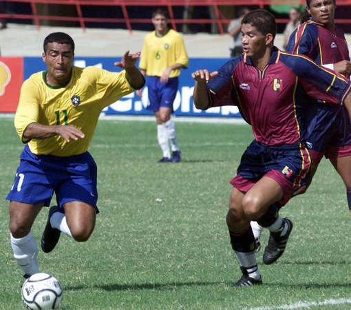Romario en la Novena jornada de las eliminatorias suramericanas para el Mundial Japon-Corea 2002