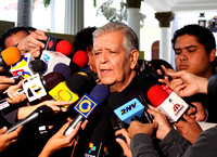 UROSA ASAMBLEA NACIONAL: Caracas,27/07/10 
A su salida de la Asamblea Nacional el Cardenal Jorge Urosa Savino calificó como “cordial y respetuosa” la reunión con los Diputados,Destaco que el encuentr