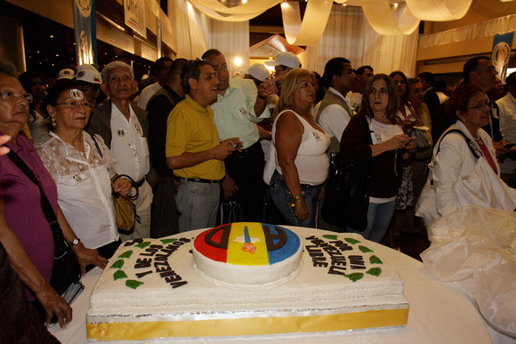 AD 69 ANIVERSARIO: Caracas,13/09/10 
Seguidores acción democratistas celebran con políticos de  todo el espectro opositor el 69 aniversario del partido Accion Democratica, AD, el llamado partido del