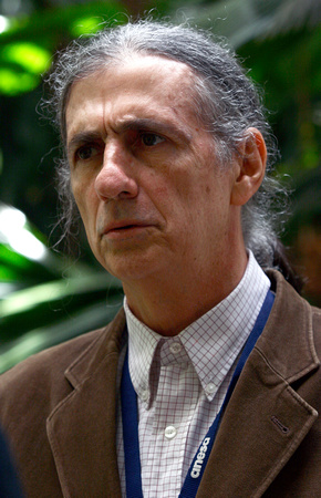 Carlos Oteyza