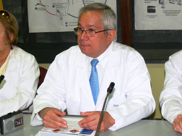 DOUGLAS LEÓN NATERA 24/05/2010.- Douglas León Natera , presidente de la Federación Médica Venezolana, anunció que la comunidad medica venezolana recibió “con grandes expectativas” el nombramiento de M