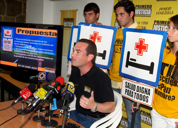 PJ GUANIPA SALUD: Caracas,30/08/10 
El secretario general nacional de Primero Justicia Tomás Guanipa se refirió a la emergencia de la salud en el país. “Después de once años de gobierno, la red hospi