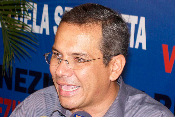 MIGUEL ANGEL RODRIGUEZ Caracas 26/07/2010.- Miguel Ángel Rodríguez,  candidato a diputado de la UNIDAD por el circuito 5 del estado Táchira, aseguró este lunes que los poderes públicos del Estado está